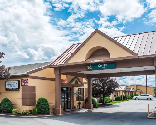 Quality Inn Buffalo Airport - Airport Shuttle