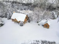 Rustic Cottage Retreat - โฮมสเตย์