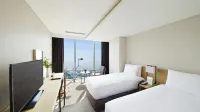 Harbor Park Hotel