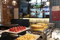 Happy Dragon Saga Hotel with terrace Beijing Forbidden City Wang Fu Jing Street - Desayuno