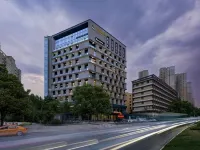Furong Hotel, Giant Wild Goose Pagoda¡Tang Paradise Ever-Bright City, Xi'an Hotels near Qujiang Polar Ocean Park