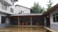 Shizhu Mountain Forest Story Country Inn - Inns