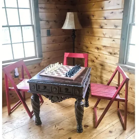 Dog Friendly Log Cabin + Wood Stove + Sauna + High Speed WiFi! 25 Min to Stowe!