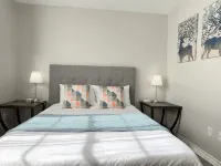 Remodeled Pool Villa with High Ceilings Near Summerlin Hotels in Summerlin-Northwest Las Vegas