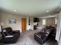 Charming 3-bedroom house in lovely Presque Isle with WiFi, AC - Wifi