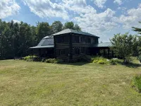 Peaceful 5-Bedroom Lodge in Lake George Adirondack Mountains - Wi-Fi