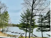 Waters Edge Condo -2 bed 2 bath