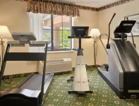 Spark by Hilton Denver International Airport - Spor Salonu