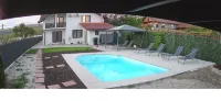 Casuta de pe Ses - Pools