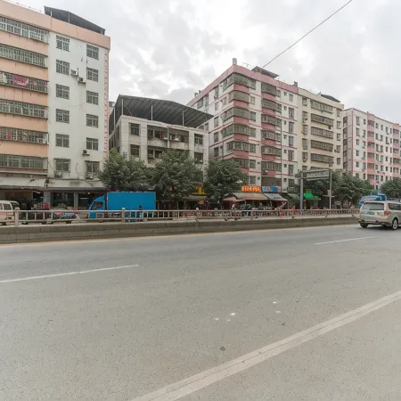 Lavande Hotel (Heyuan Longchuan East Bus Station Branch))