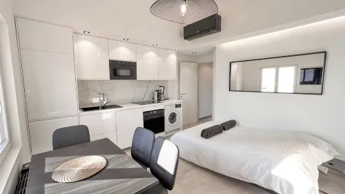 Luxueux Haut de Villa 4 Pers à 30m de la Plage - Villas