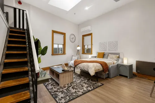 The Wellington Loft - Homestays