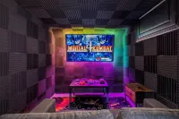 Jumbotron, Arcade, Themed Rooms, Theater