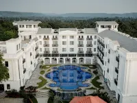 Ramada by Wyndham Goa Vagator Hotéis em Chapora
