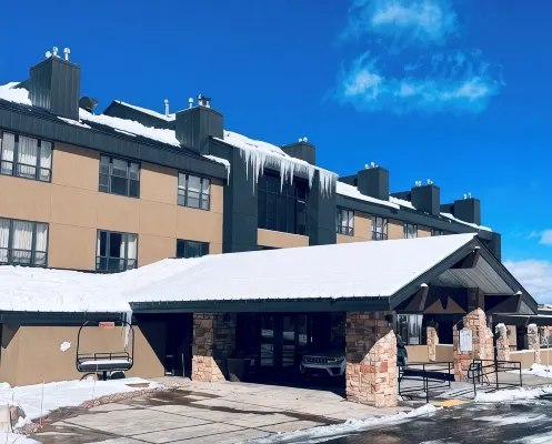 Resort Condo NEXT to Ski Run w/ Pool & Hot tub!