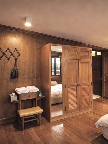 รูปภาพของPrivate Thai Wooden Cabin on Rooftop w/ Sunset