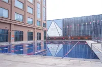 Wuzhou Riverside Grand Metropark Hotel