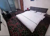 Jiaozuo Manwei Theme Hotel - Inns