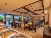Coron Westown Resort Hotele w: Coron