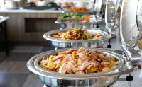 Maple Leaf Hotel & Apartment - breakfast