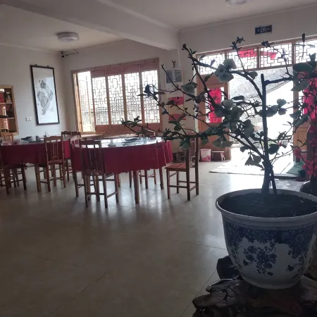 Liulangxuan Inn