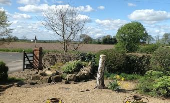Our Snug - Housity