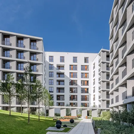 Platinum Residence Mokotów Отели рядом с достопримечательностью «Деловой комплекс Маринарска-Пойнт»