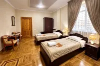 Hotel Latif Samarkand - مسبح