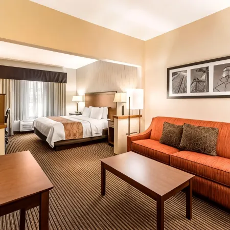 Quality Inn & Suites University Fort Collins