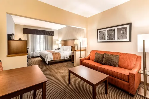 Quality Inn & Suites University Fort Collins - Mountain view