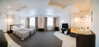 Chaplin Mini-Hotel โรงแรมใน