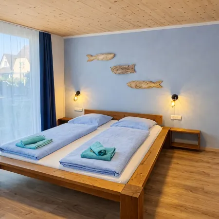 Deichfix - spacious vacation apartment for up to 5 guests