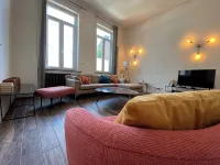 Charming 1920's house - 6 private bedrooms with bathroom 15 min from Lille Hotels in Roubaix