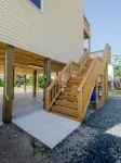 4-bedroom house in serene Avon with ocean view! Book your getaway now