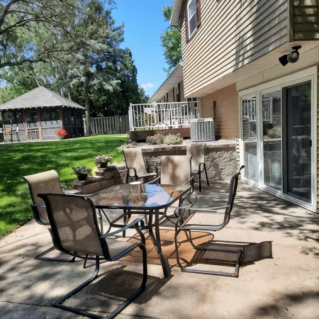Charming 3-bedroom house in Green Bay 14 mins from Lambeau Field!