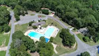 L@@K Resort Living on 2 Wooded Acres. Amazing!! Outdoor Fun! Hot Springs