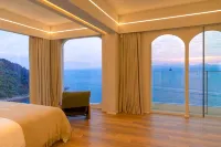 Akana La Orange Sea Sunset Boutique Hotel