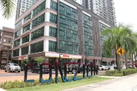 Icon2 Condo in IOI City Mall Putrajaya, Pool View