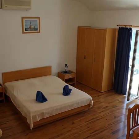 Apartments Lozica