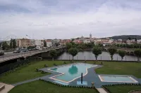 Grande Hotel Dom Dinis - Bãi đậu xe