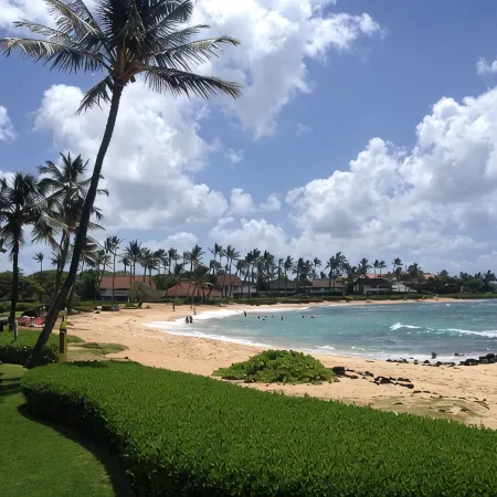 2/2 BEACH FRONT RESORT w/AC, Poipu Beach, Kiahuna Gardenview -End Unit, Pool/Gym