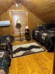 Eagle's Landing - 1-bedroom cabin plus sleeping loft minutes from Patoka Lake - Chalets