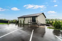 Norris Lake Stooksbury Lodge Perfect for Side by Side’s, Families, and Fishing!