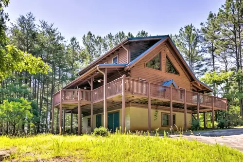 Relaxing Cozy 2 Bedroom Cabin in Lake Lure