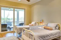 Sanibel Spacious Lakefront Retreat, Steps to Scenic Shores,Shelling and Fishing - 3 stjerner