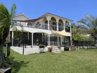 Hidden River Estate on the Eau Gallie River! - Hot Tub