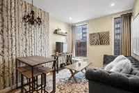 3 BED 2 BATH Pre-War Apartment in Williamsburg, Brooklyn Townhouse - Bungalows