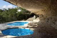 The Treehouse on Lake Travis