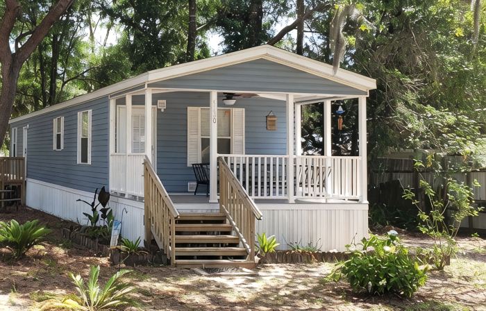 Cottage located in a local fish camp with boat parking.