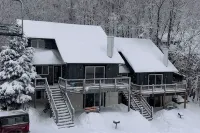 Mineshaft Chalets Side #1 - Hytter